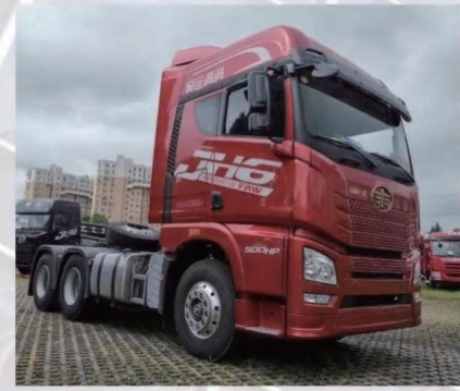 FAW JIEFANG JH6 CNG 6x4 Tractor Truck